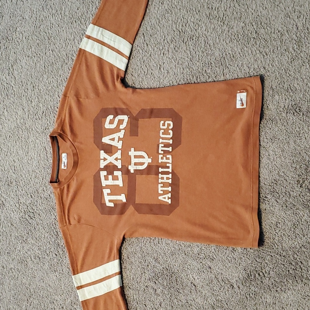 Nike Texas athletics long sleeve sweater, size medium